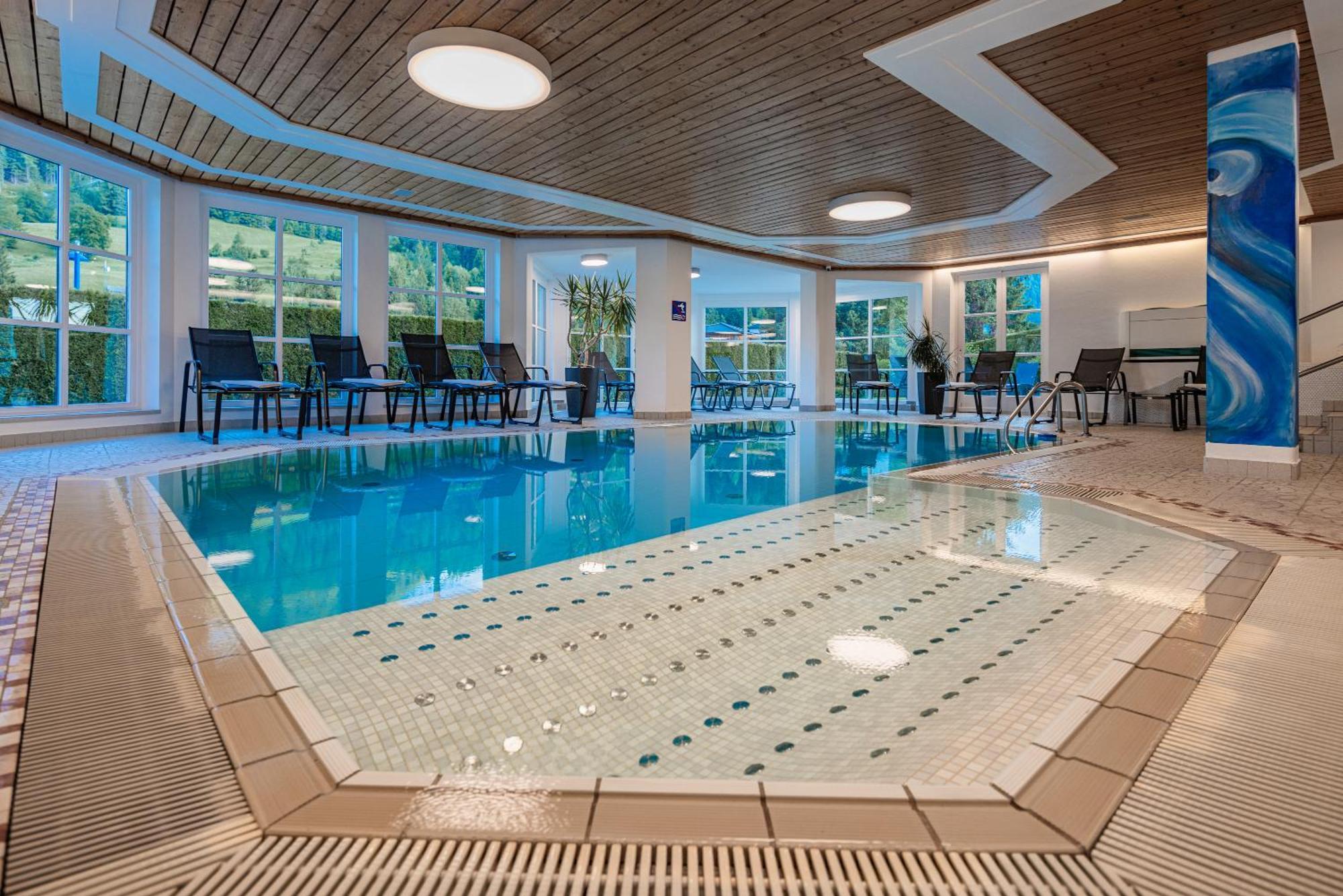 باد كلينكيرشهايم Alpine Spa Residence المظهر الخارجي الصورة