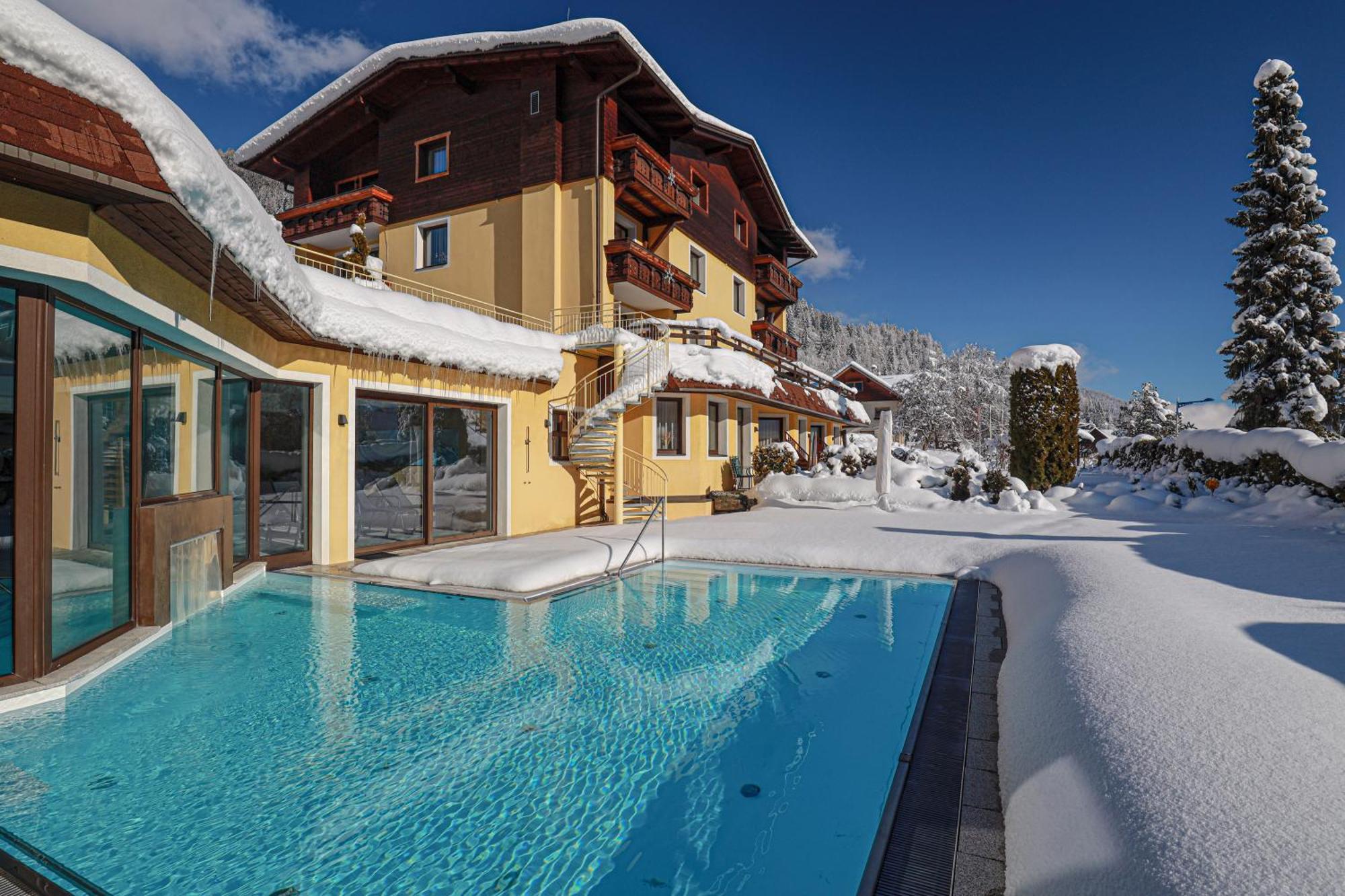 باد كلينكيرشهايم Alpine Spa Residence المظهر الخارجي الصورة