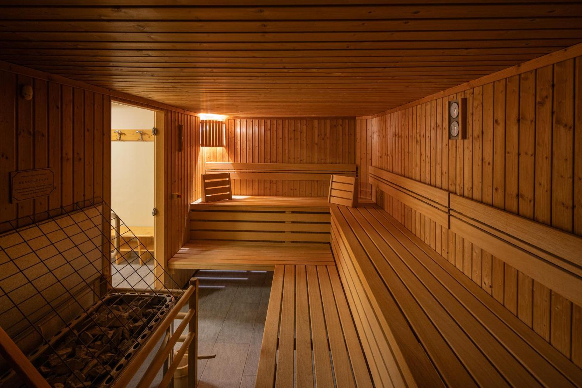 باد كلينكيرشهايم Alpine Spa Residence المظهر الخارجي الصورة