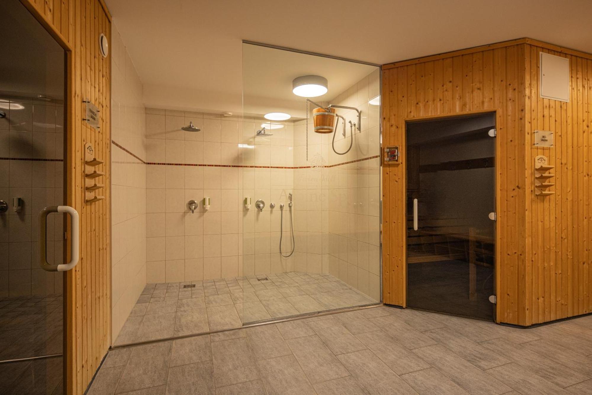 باد كلينكيرشهايم Alpine Spa Residence المظهر الخارجي الصورة
