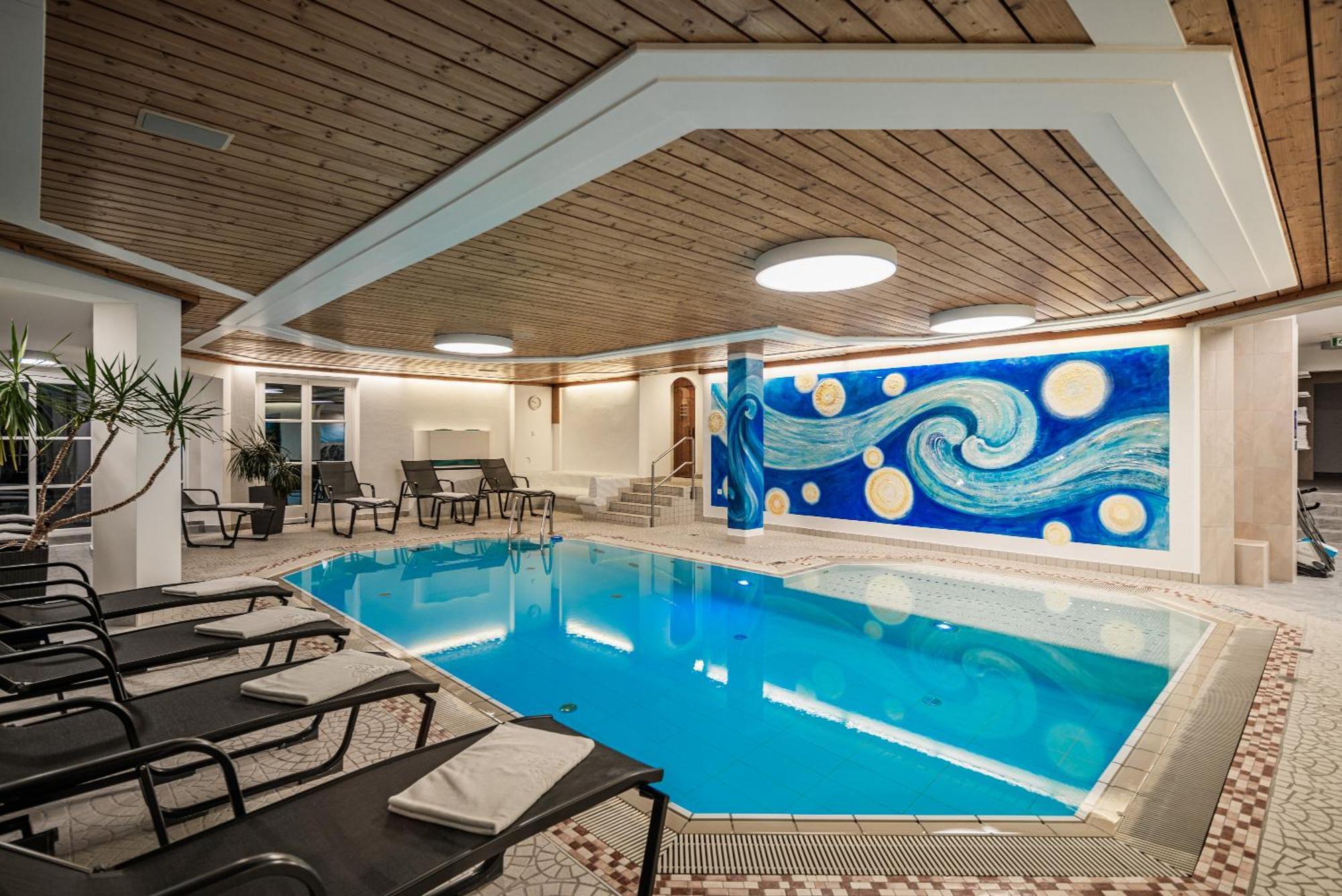 باد كلينكيرشهايم Alpine Spa Residence المظهر الخارجي الصورة